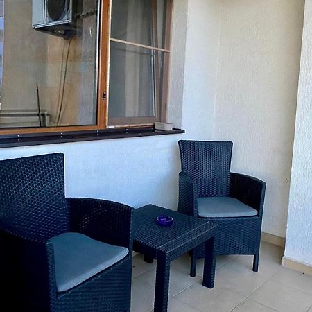 Sky Modern 1 Bedroom Apt W Free Parking 부쿠레슈티 외부 사진