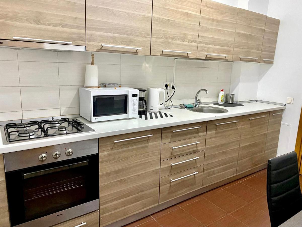 Sky Modern 1 Bedroom Apt W Free Parking 부쿠레슈티 외부 사진